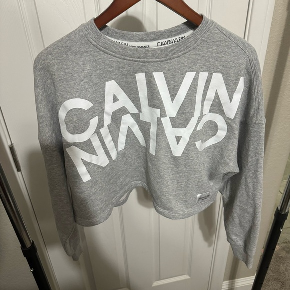 Calvin Klein Performance Tops - CALVIN KLEIN PERFORMANCE Mirror Logo Crop Pullover, Medium, Gray